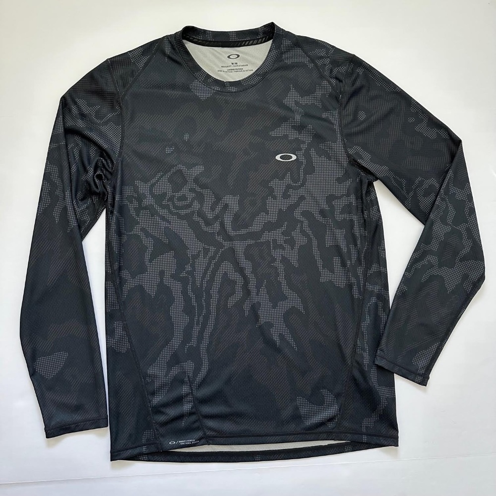 (New) OAKLEY Athletic Sport performance Shirt Crew Neck Flex Fabric Camo Men's M